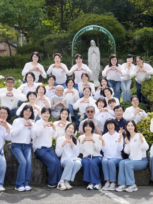 소화천사의집 직원...